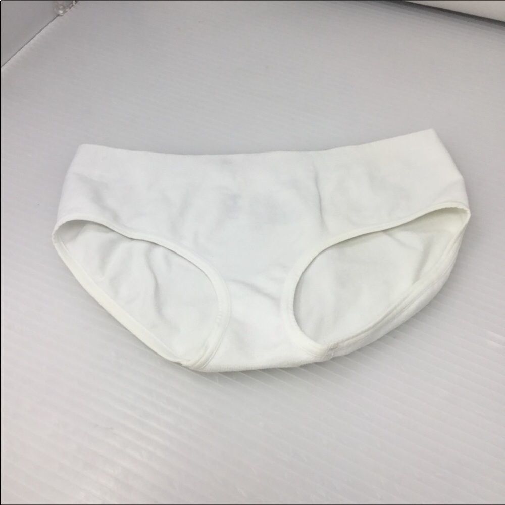 Tucker & Tate Seamless Briefs (E8)